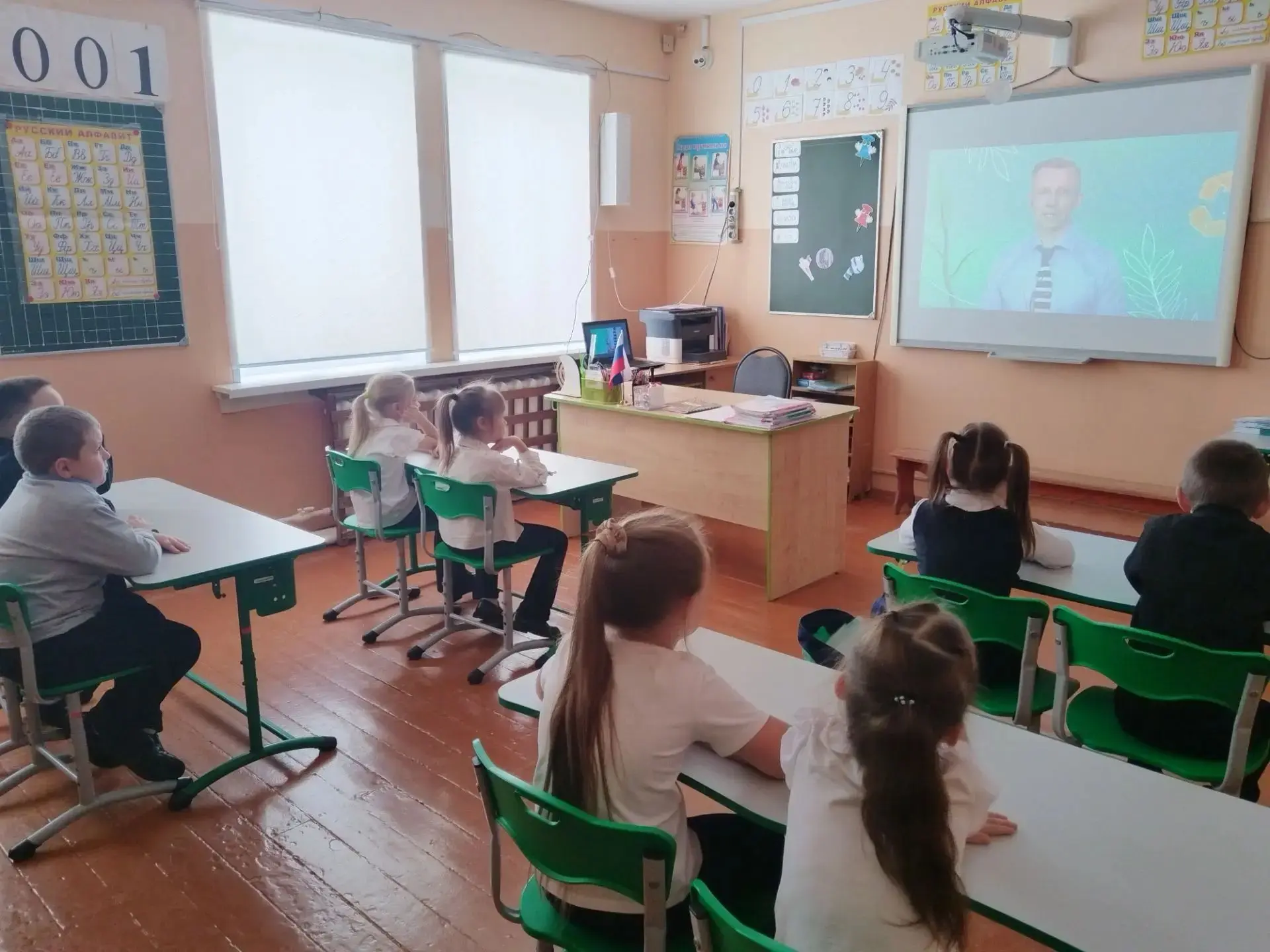 👫Юные эко-активисты: школьники научились сортировать мусор