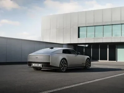 #Jaguar Type 01 с необычным дизайном стал новым флагманом бренда