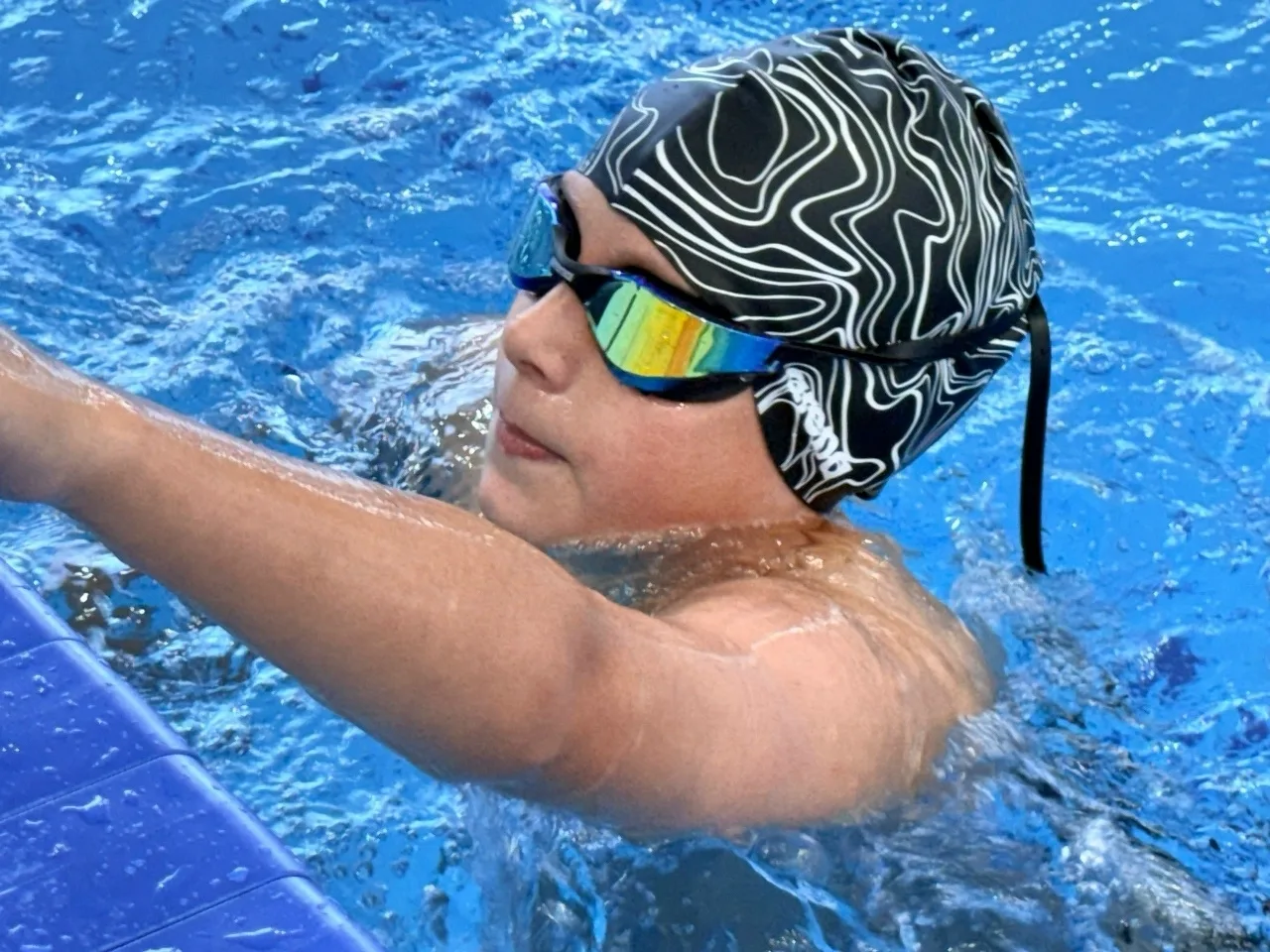 🏊‍♂ В ФОКе Михеевского ГОКа состоялись межрайонные соревнования по плаванию
