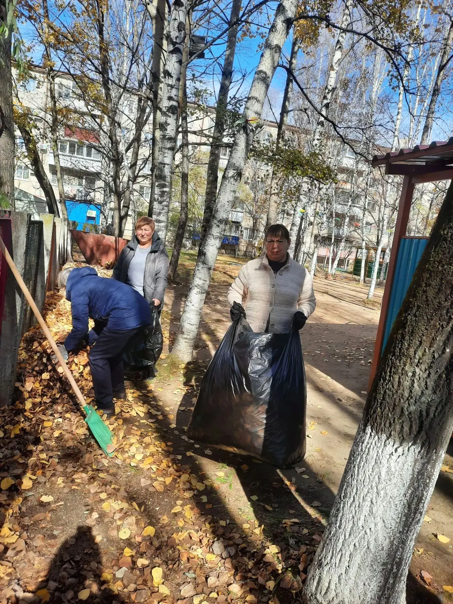 🍂 Тем временем в «Колокольчике» — настоящая осенняя эпопея! 🍁