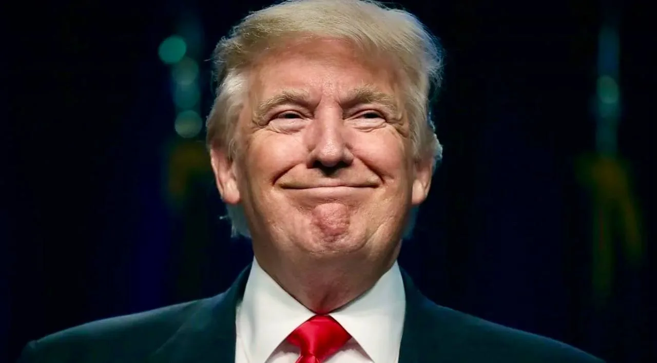 Пис Дил Трампов назвал Крым самым красивым участком суши, от которого отказалась Украина.