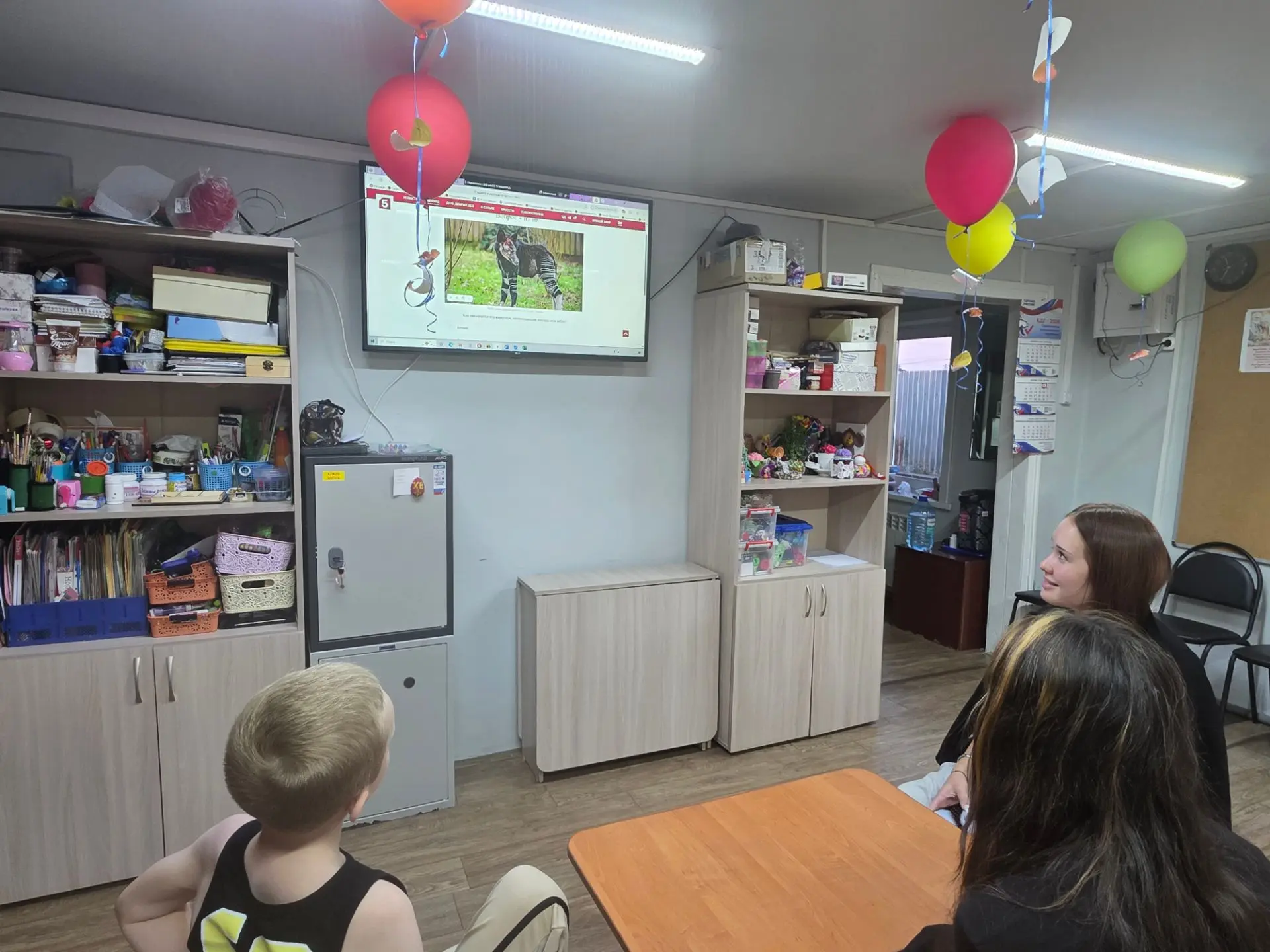 В сельском клубе села Охотское прошёл увлекательный онлайн-квиз «В мире животных», приу...