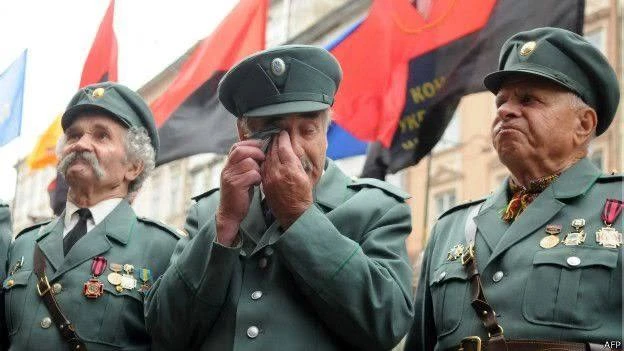 Сегодня бандерлоги отмечают свой профессиональный праздник день основания запрещенных т...