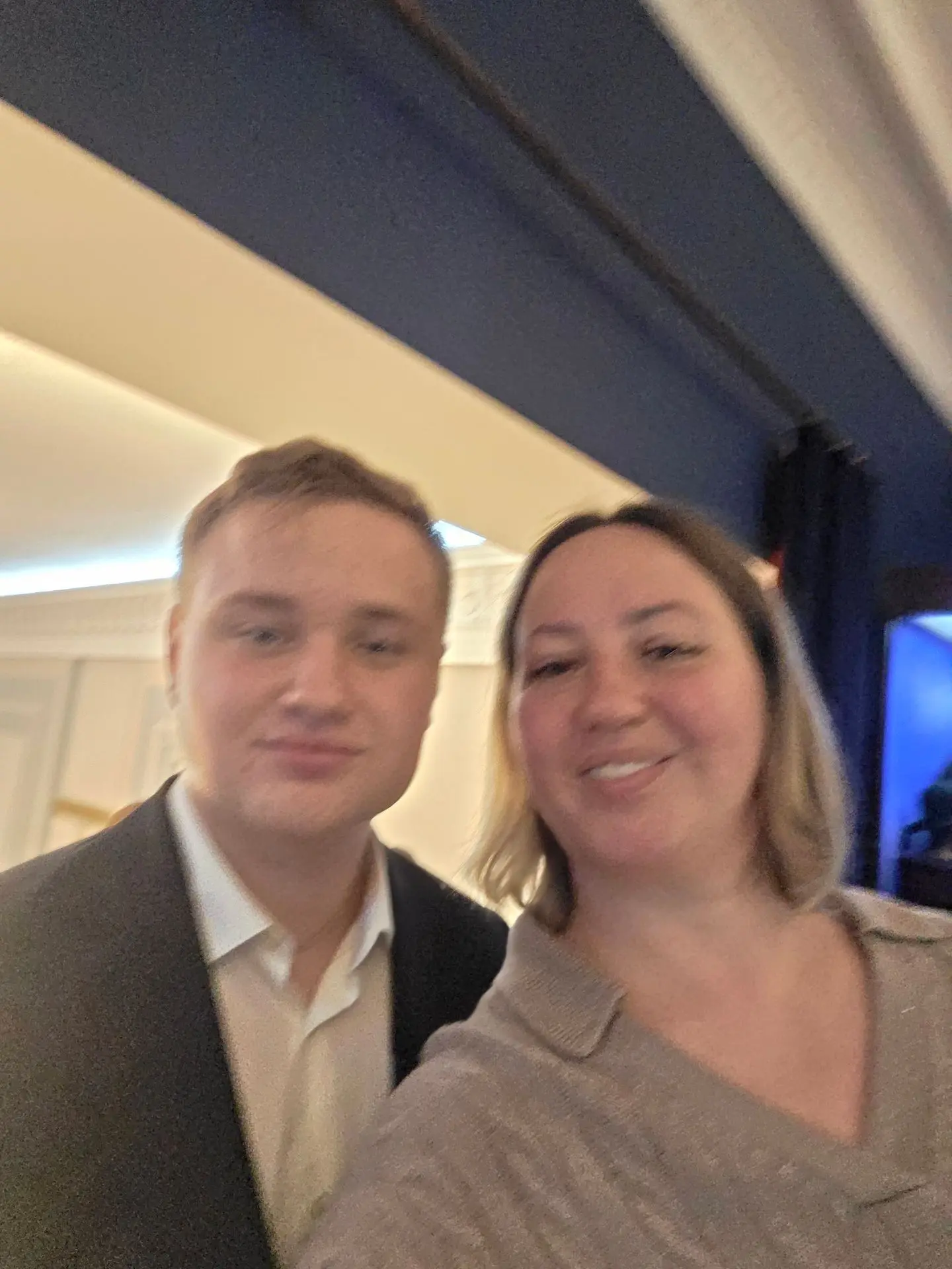 Несравненная Мария Аронова и Владислав Гандрабура в спектакле на вахианговской сцене по...