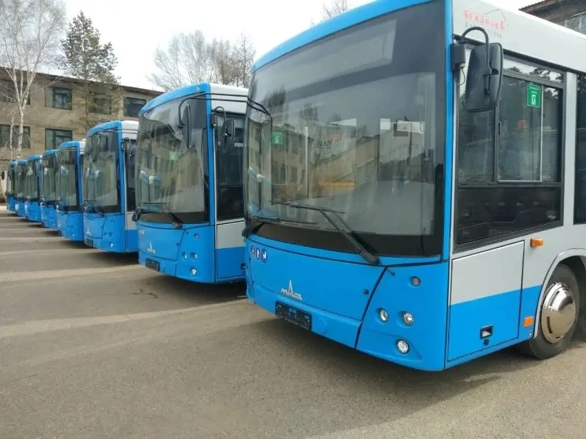 Для краевой столицы дополнительно закупят ещё четыре новых автобуса