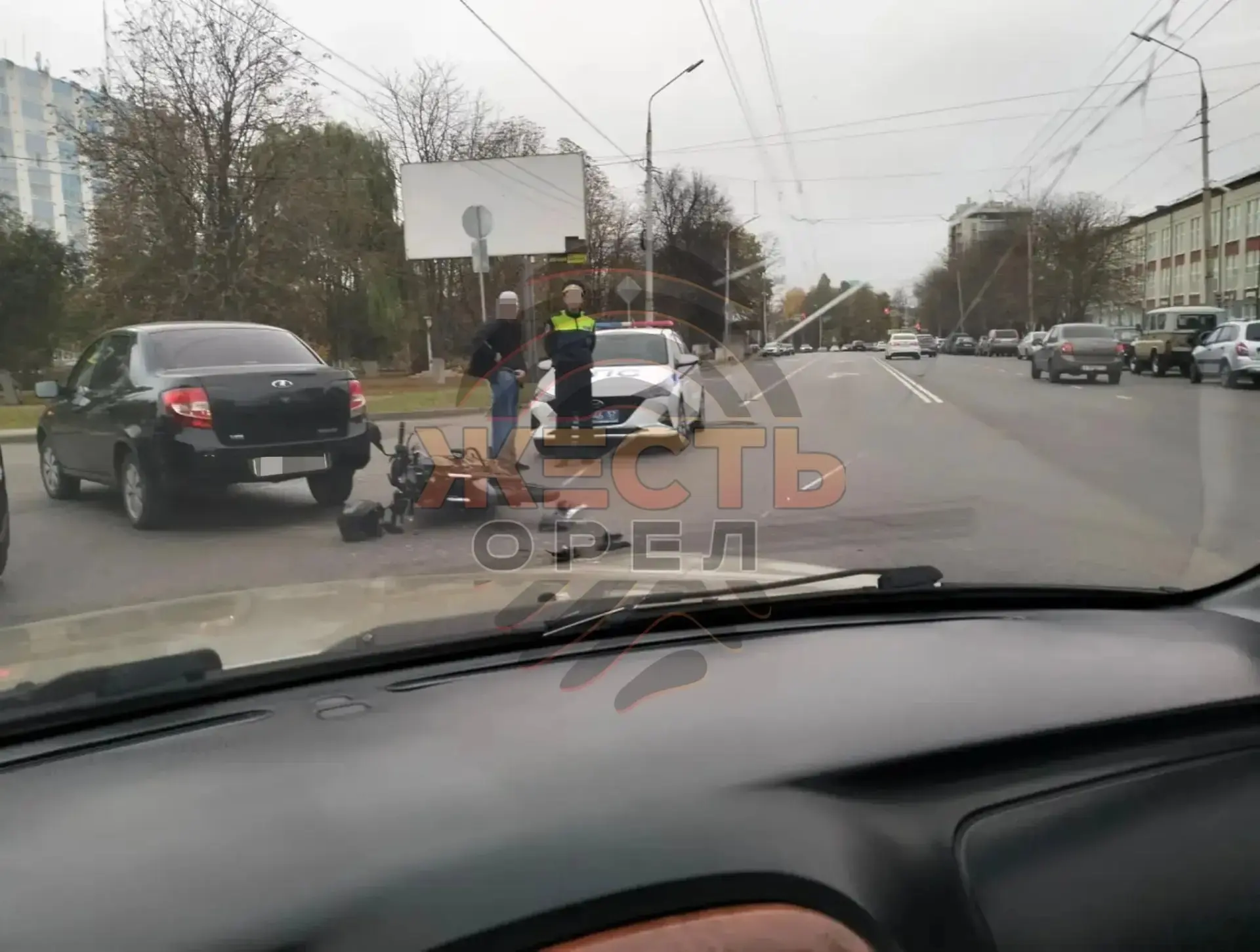 🚑 На Наугорском шоссе сбили мотоциклиста
