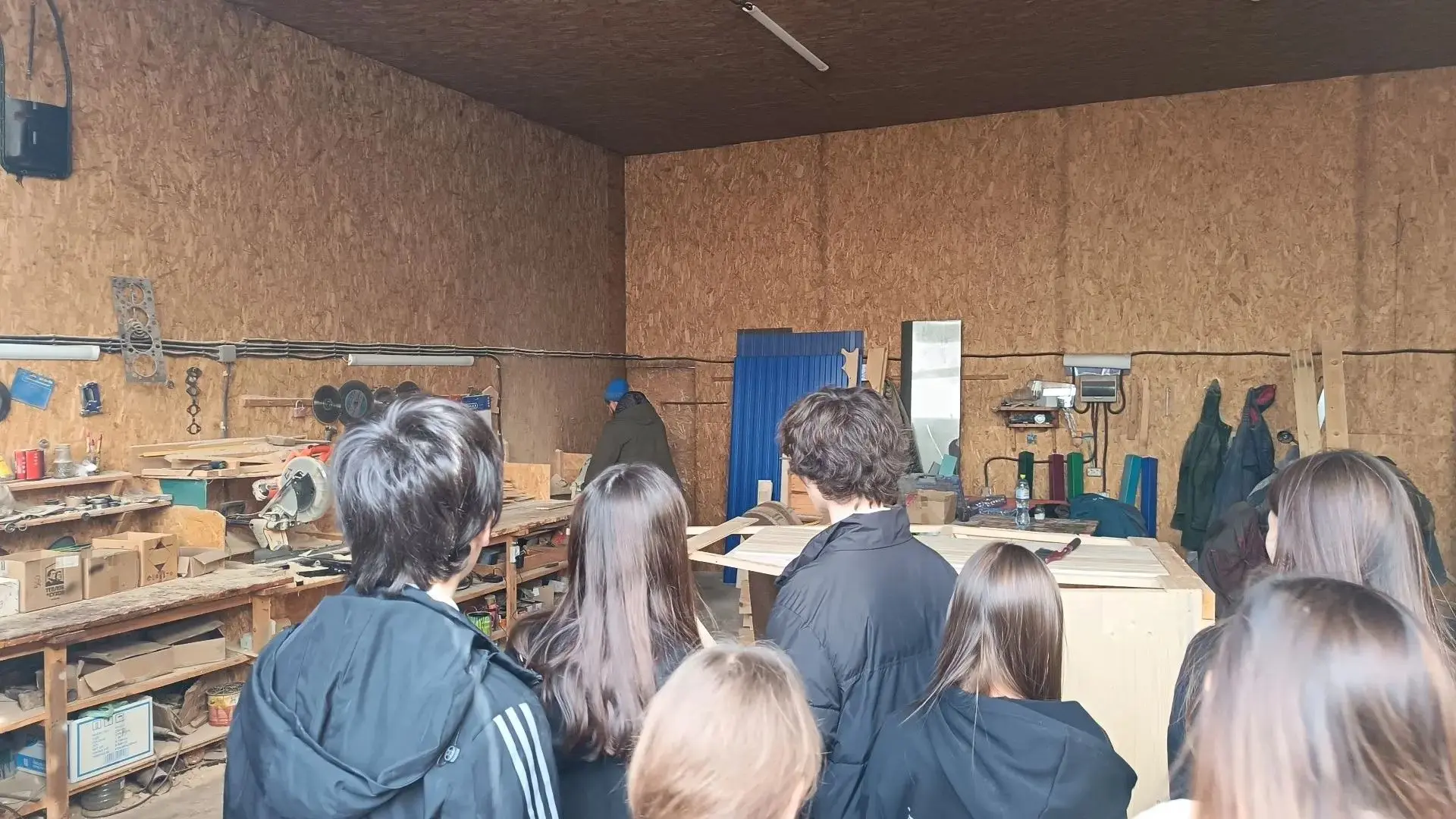 🍁🏭 ЭКСКУРСИЯ 10 КЛАССА: ПОЗНАЁМ ПРОИЗВОДСТВО! 🏭🍁15 октября, учащиеся 10 класса #МБО...