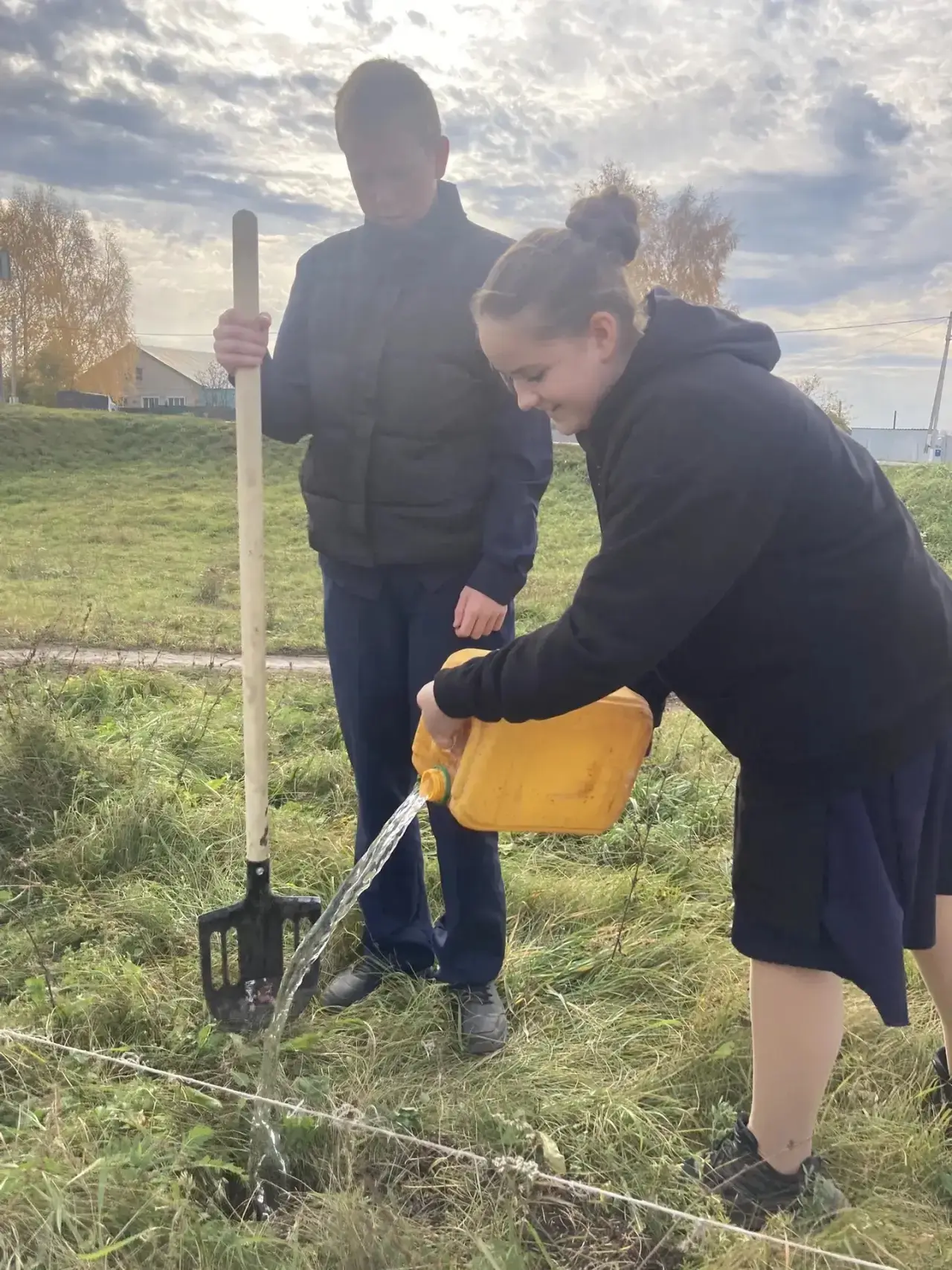 🌳 Обучающиеся 7–8 классов приняли участие в экологической акции «Сохраним лес»! 🌳