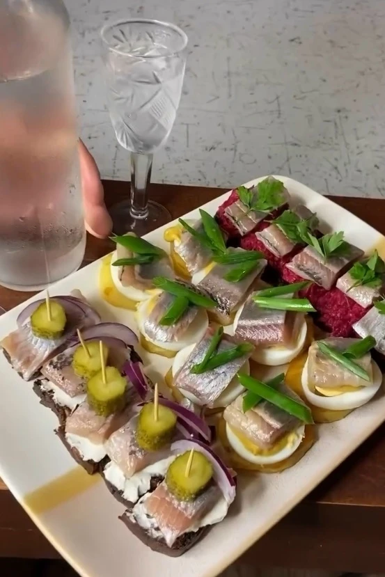 ЛЮБИМЫЕ ЗАКУСКИ