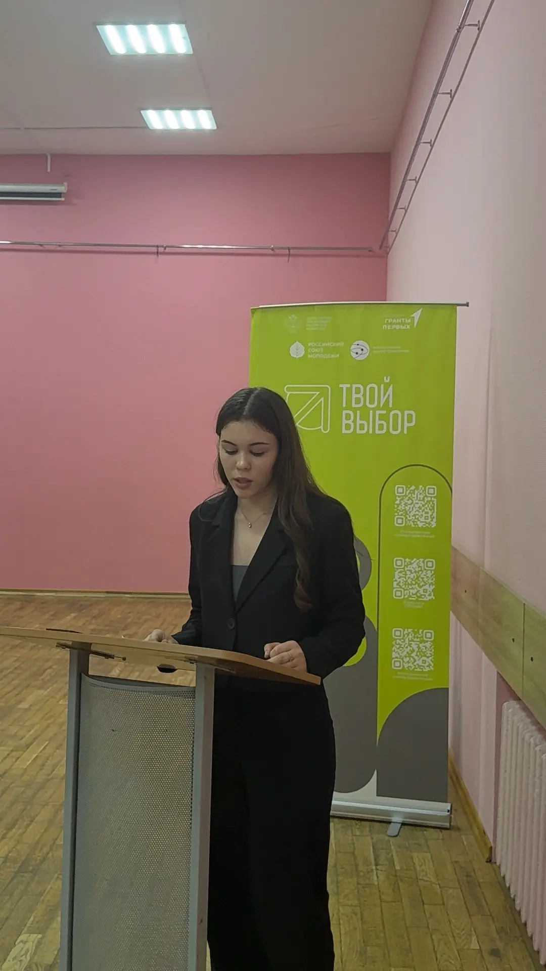 В Тульской городской школьной Думе (ТГШД) 14 октября состоялось общее заседание. Депута...