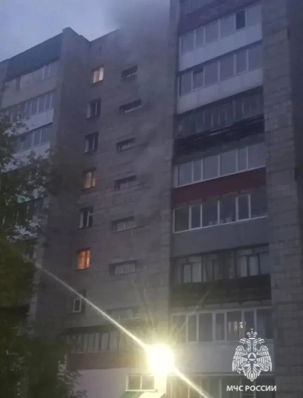 🔥 В Томске при пожаре спасли 16 человек