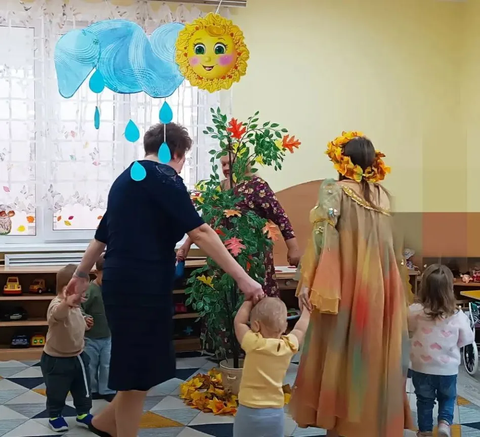 В группе раннего возраста состоялось развлечение "Золотая осень". Вместе с "Осенью" мал...