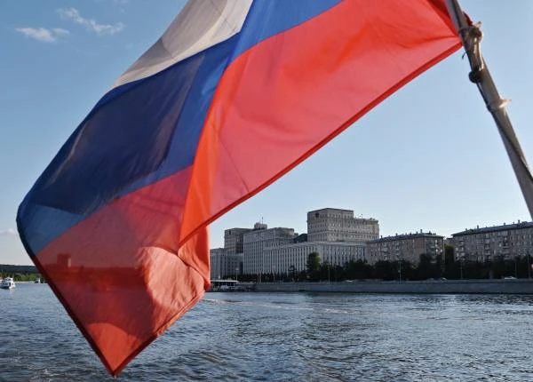 Средства ПВО за ночь сбили над регионами России 560 дронов ВСУ