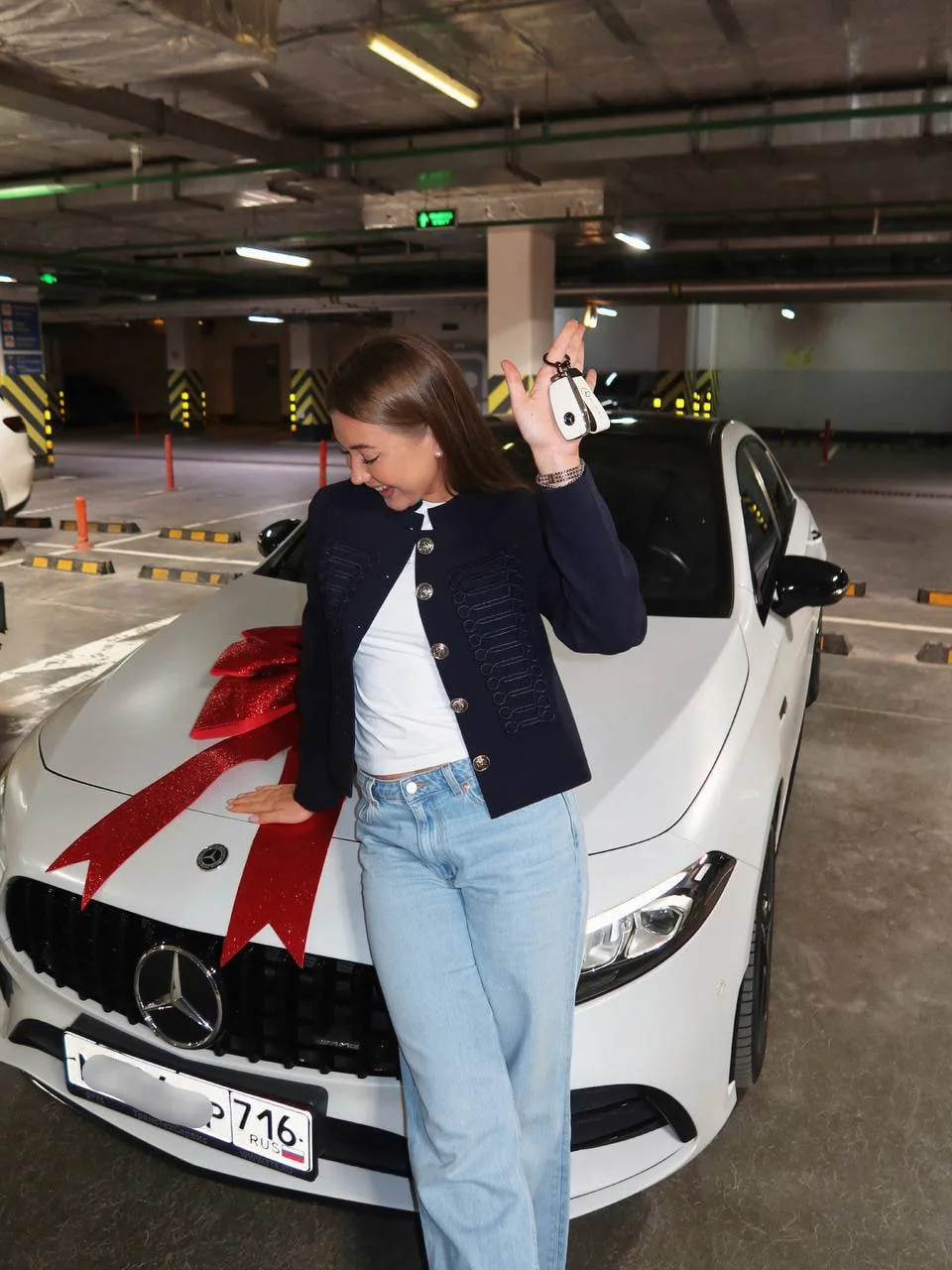 🎉 Поздравляем Анастасию с приобретением нового автомобиля! 🚗✨