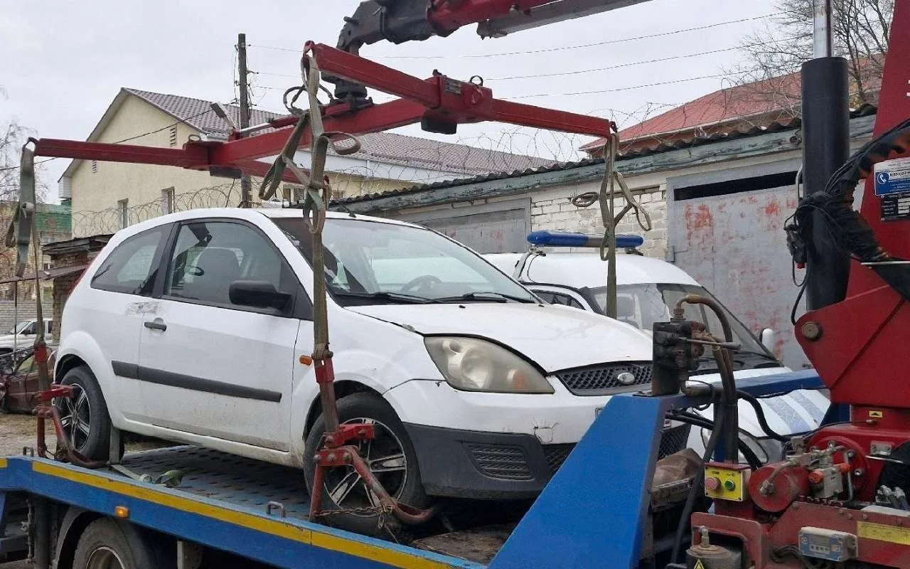 🚘 Свыше 260 брошенных автомобилей эвакуировали с городских улиц и дворов Воронежа. Пол...