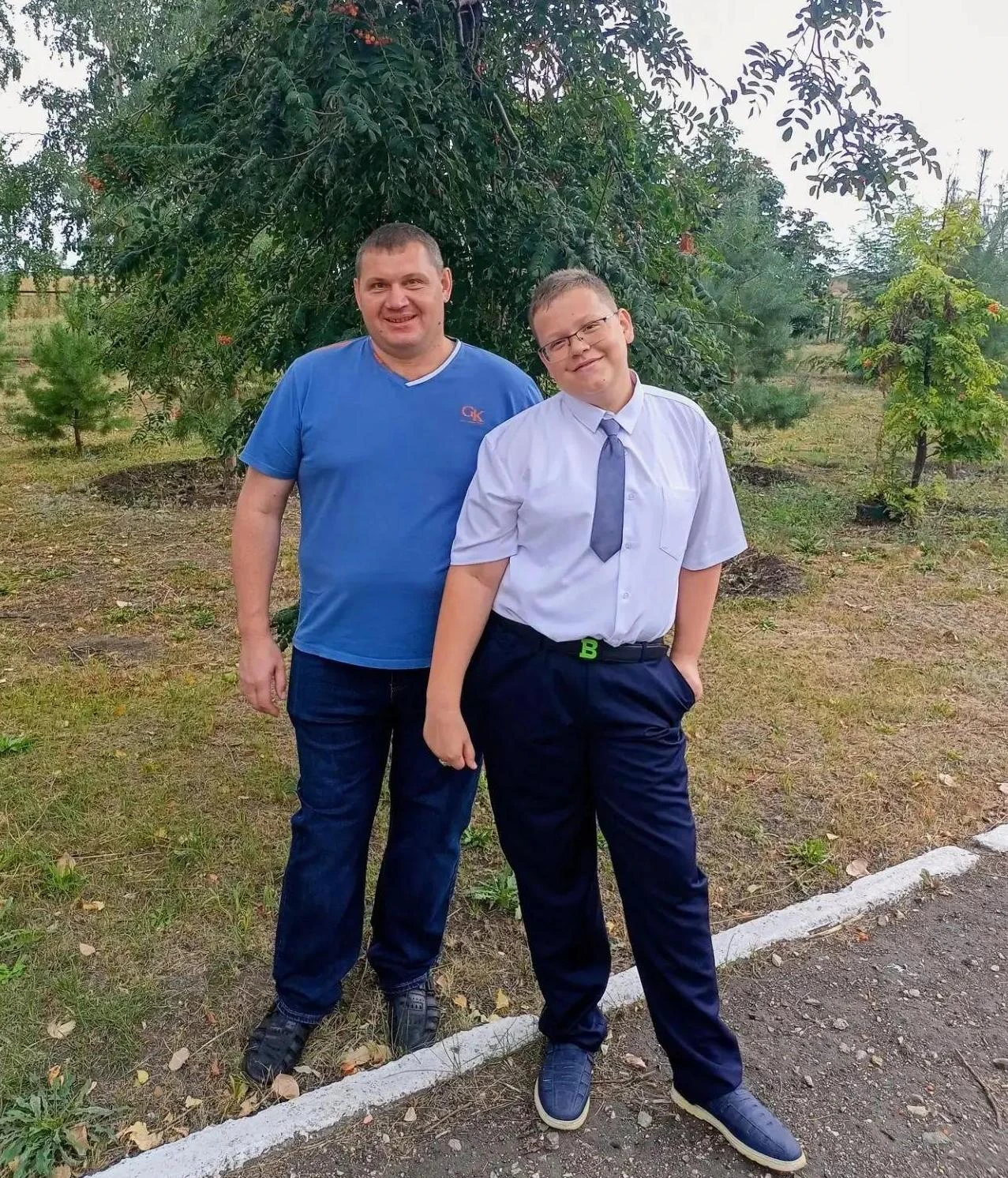 "В нашей семье есть замечательная  традиция — встречать Новый год. Мы с папой достаем с...