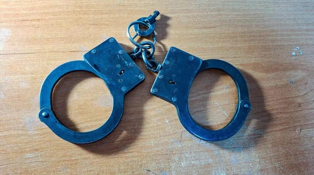🚨 В Подольске мужчина выбросил женщину из окна пятого этажа после ссоры
