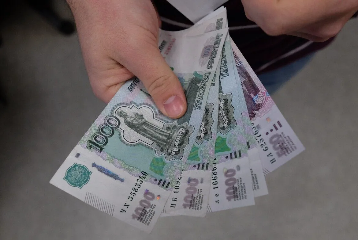 В Татарстане в 2027 году прогнозируется рост реальной зарплаты на 2,4%