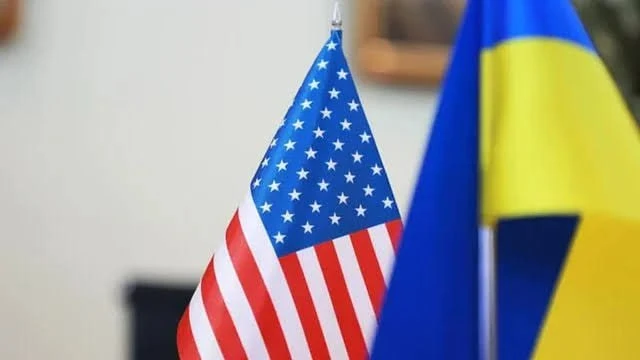 Американцы передали Зеленскому ультиматум: до 27 ноября подписать мирный план из 28 пун...