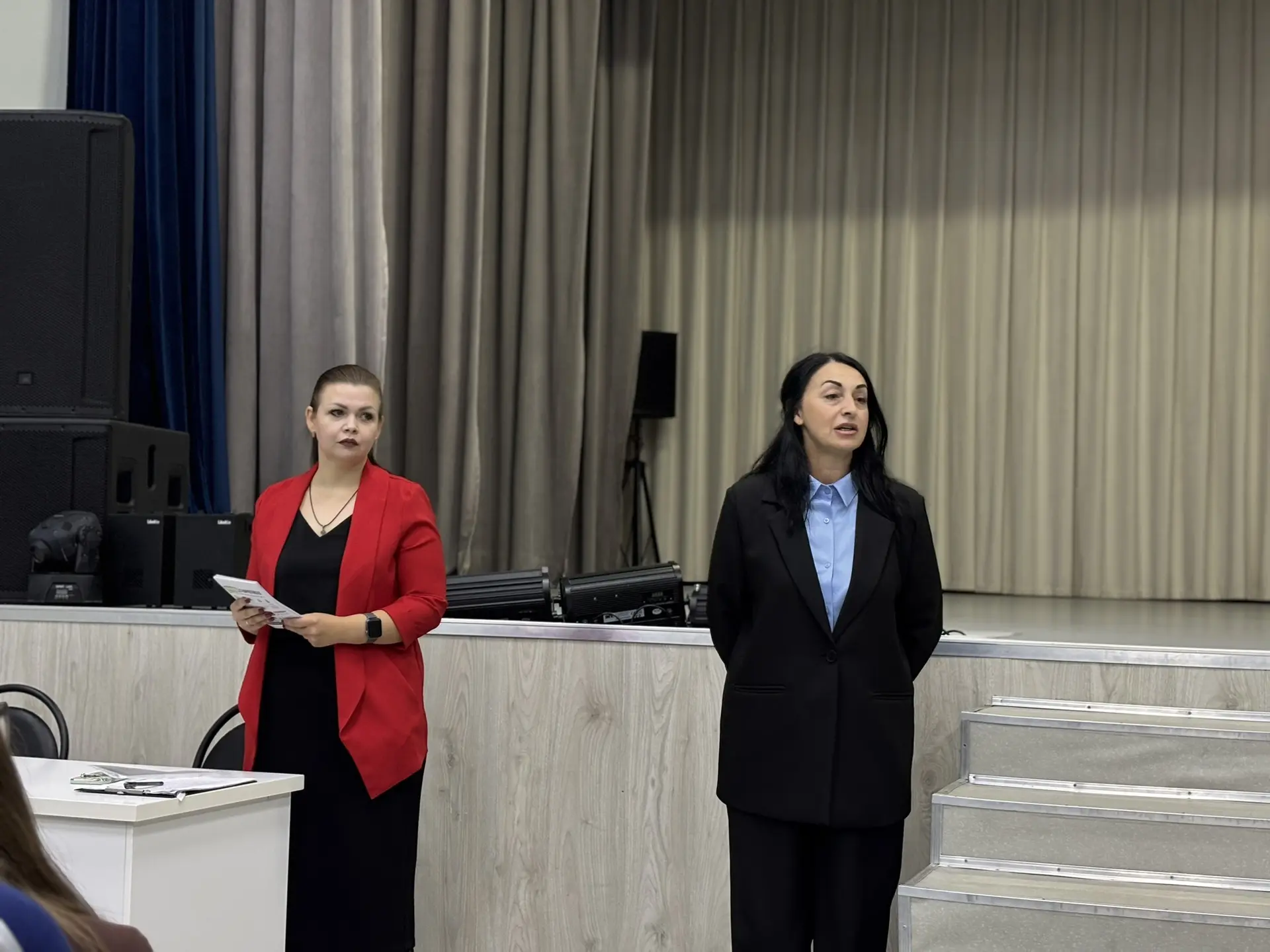 🏫 Профилактическая беседа для учащихся 8-х классов