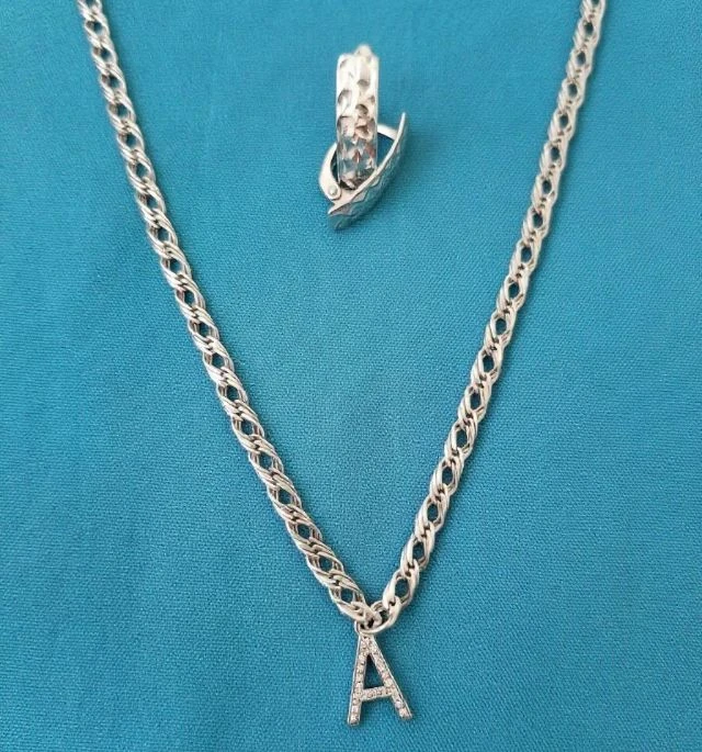 Продам ювелирные изделия из серебра 925