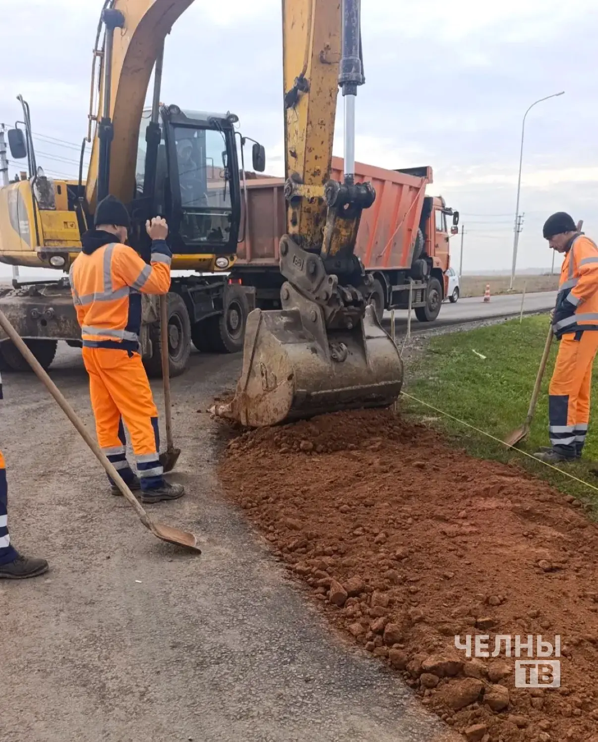 🚧🪏Капитальный ремонт дороги, которая ведет в сторону села Ильбухтино, близится к заве...