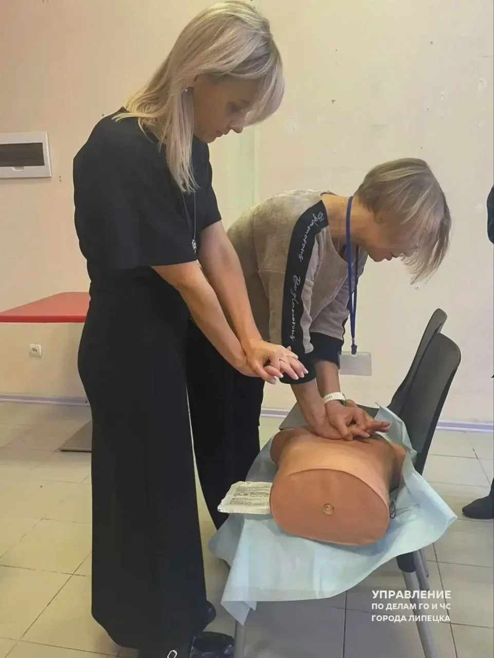 ⛑ В торговых центрах Липецка прошли занятия по первой помощи