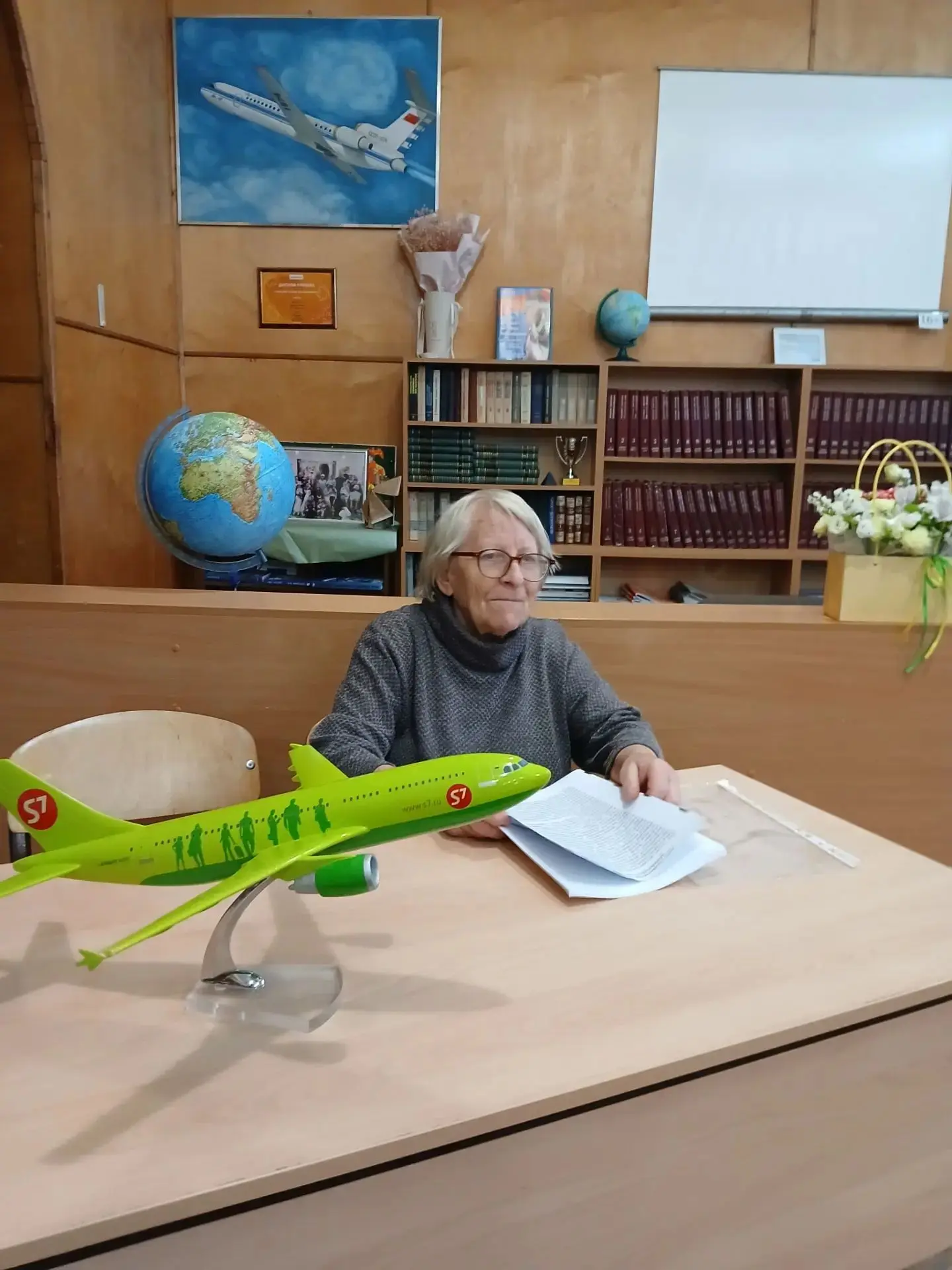 Сегодня в читальном зале библиотеки колледжа, беседу о профилактике сезонных инфекционн...