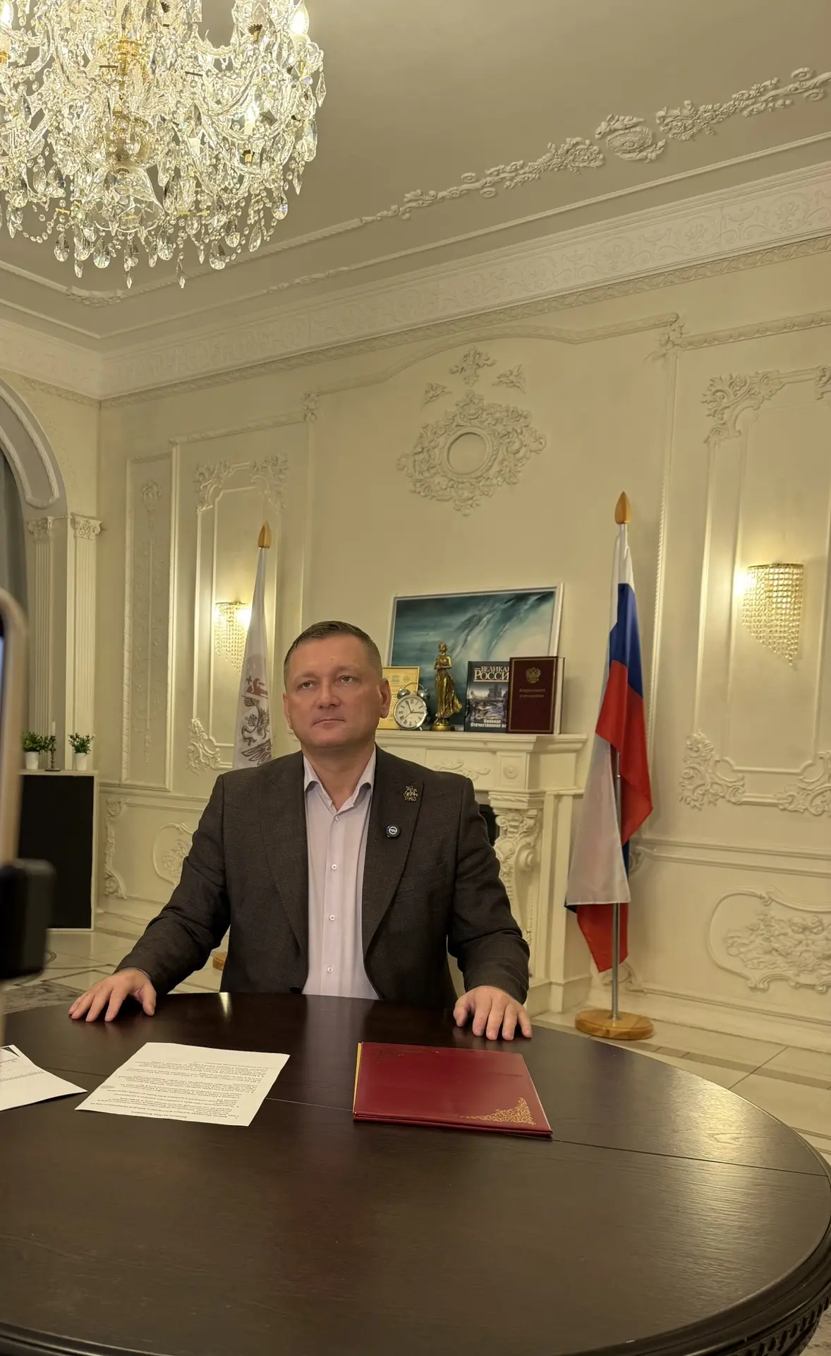 Пост Гауляйтера Молдовы Майи Санду шатается.