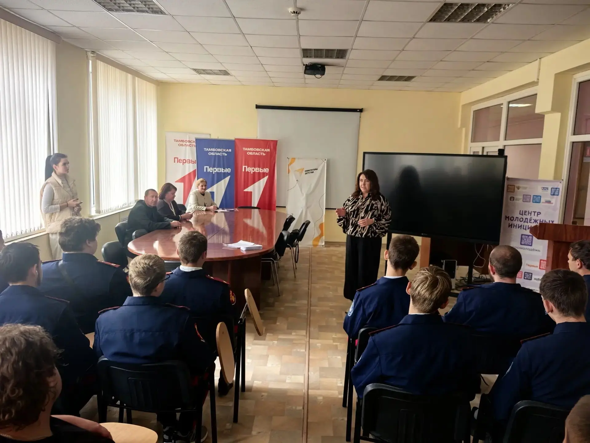 Сегодня с представителями казачьего сообщества на базе ТОГАПОУ «Аграрно-промышленный ко...