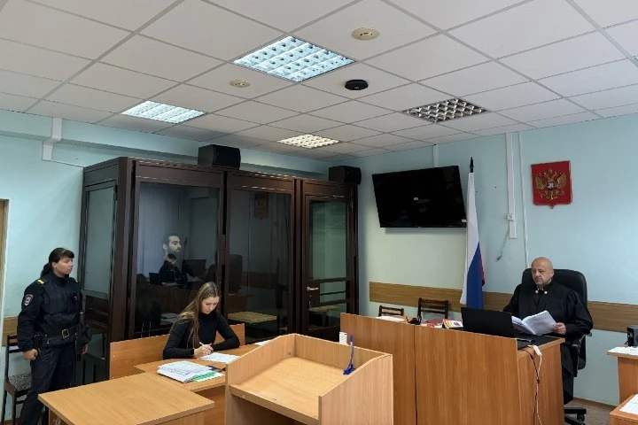 Суд продлил арест двоим жителям Ижевска, обвиняемым в похищении подростков