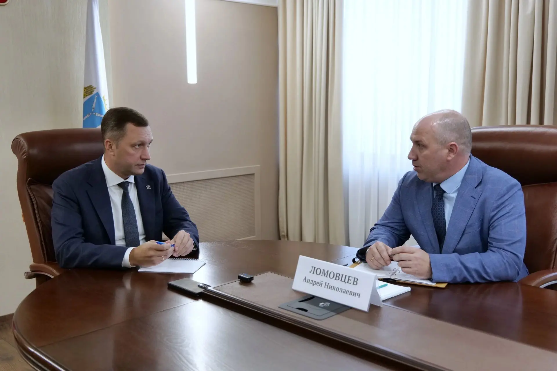 ▶️ Губернатор Саратовской области Роман Бусаргин провел рабочую встречу с временно испо...