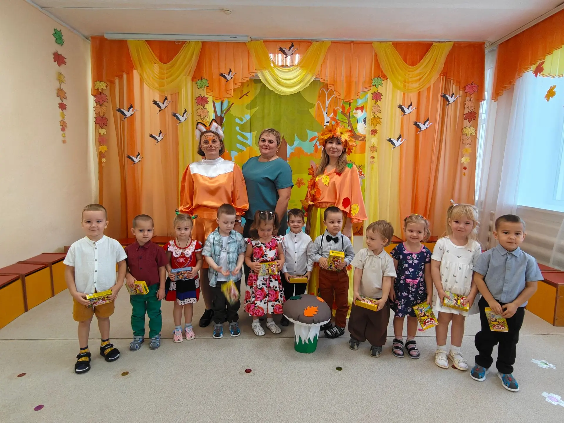 🍁Сегодня в младшей группе «Веснушки» 🤗🤗🤗 прошёл осенний праздник 🍂, главными героя...