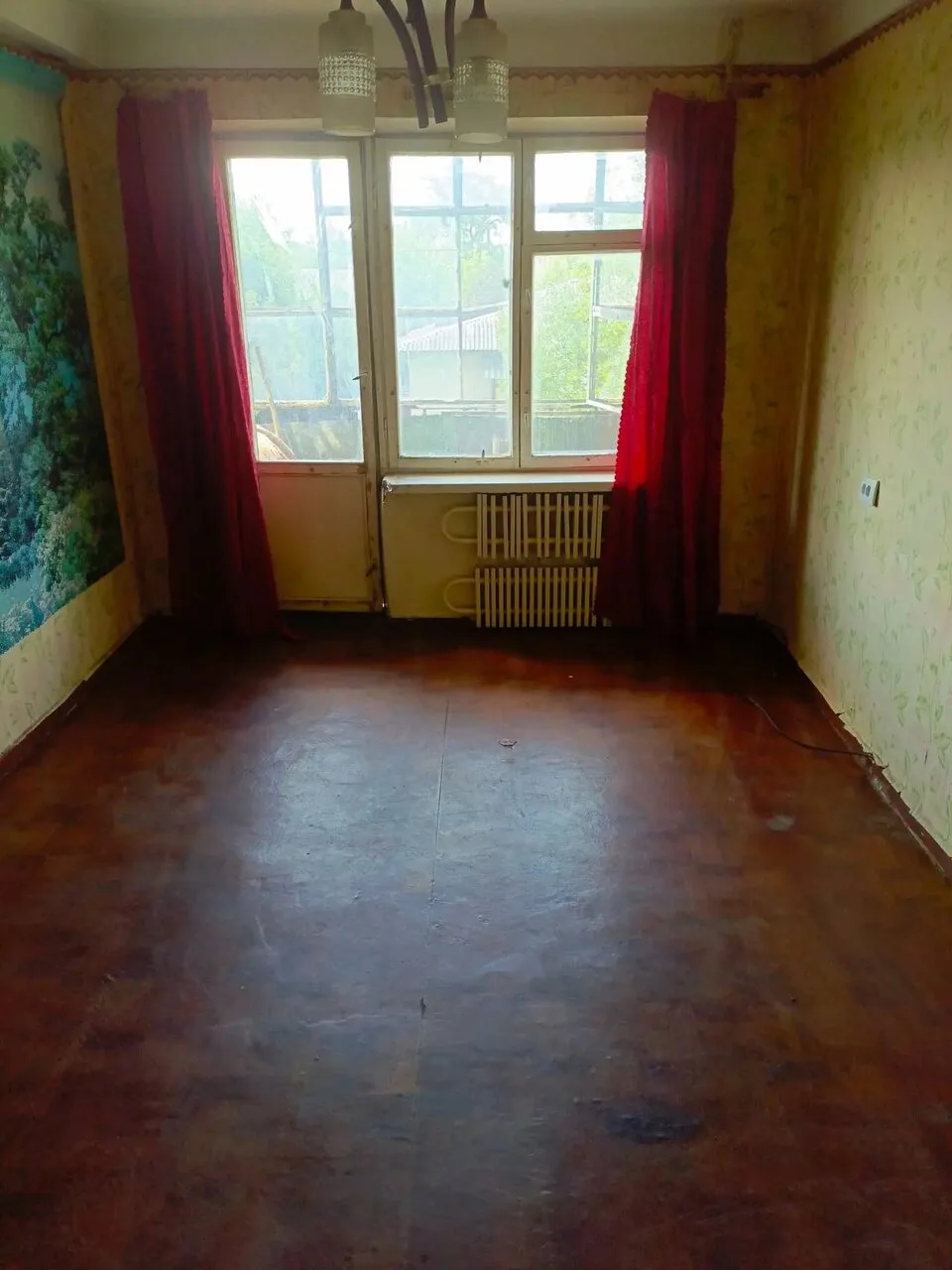 Продам 2-к. квартиру, 46 м², 4/5 эт., Горловка, 800 000 руб.