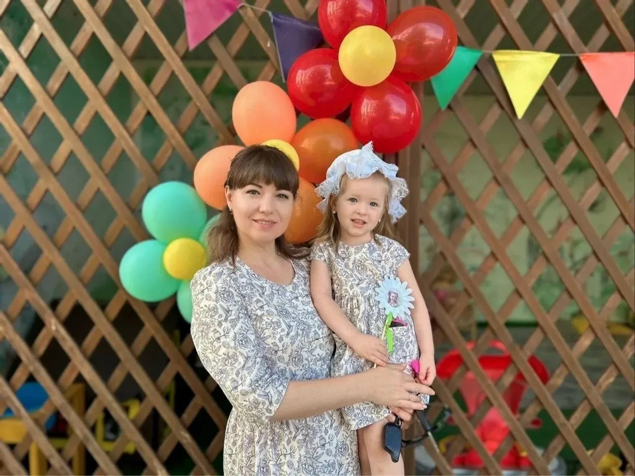 🧵 Сегодня, в День любителей шитья, знакомим вас с Ириной Каплиевой из станицы Новомало...