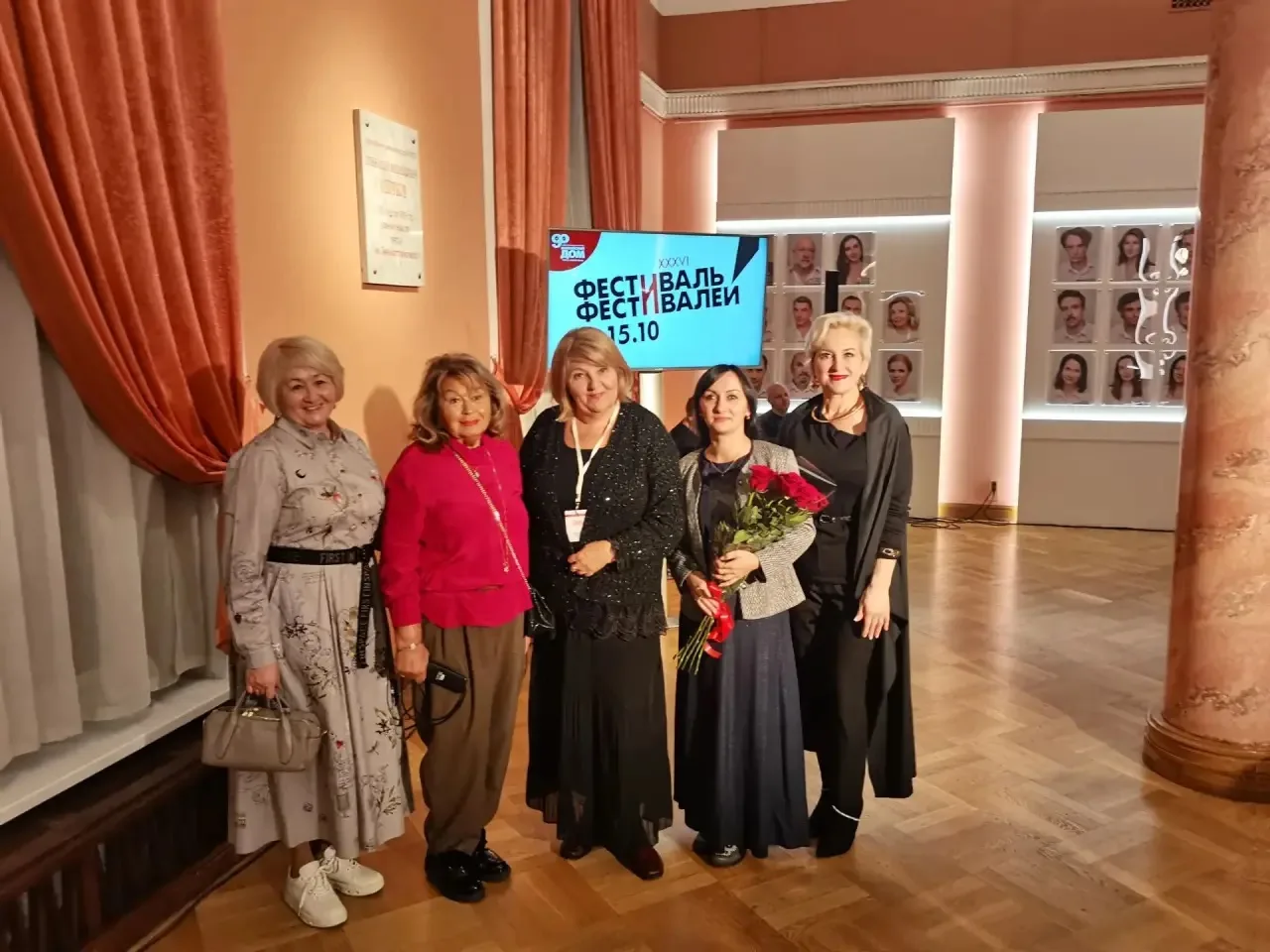 Бу минутларда Санкт-Петербургта "Балтика йорты"("Балтийский дом") фестивалендә