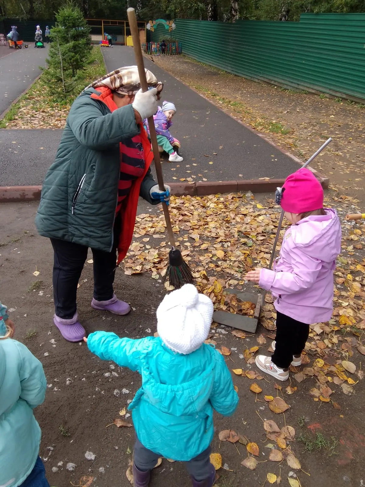 🍂 Чисто не там, где убирают, а там, где не мусорят! 🍂