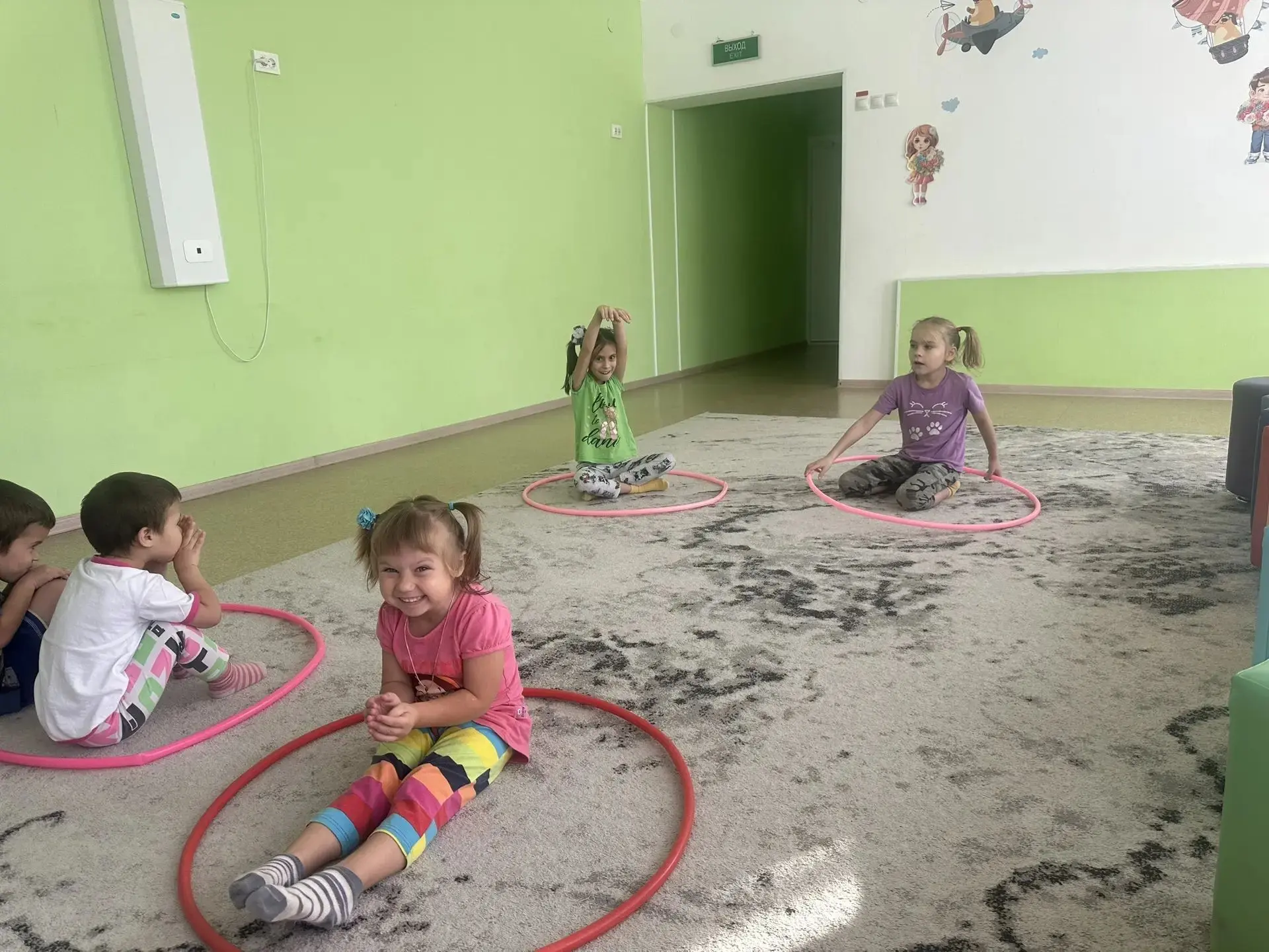 Сегодня на занятии с детьми из отделения социальной диагностики и реабилитации особое в...