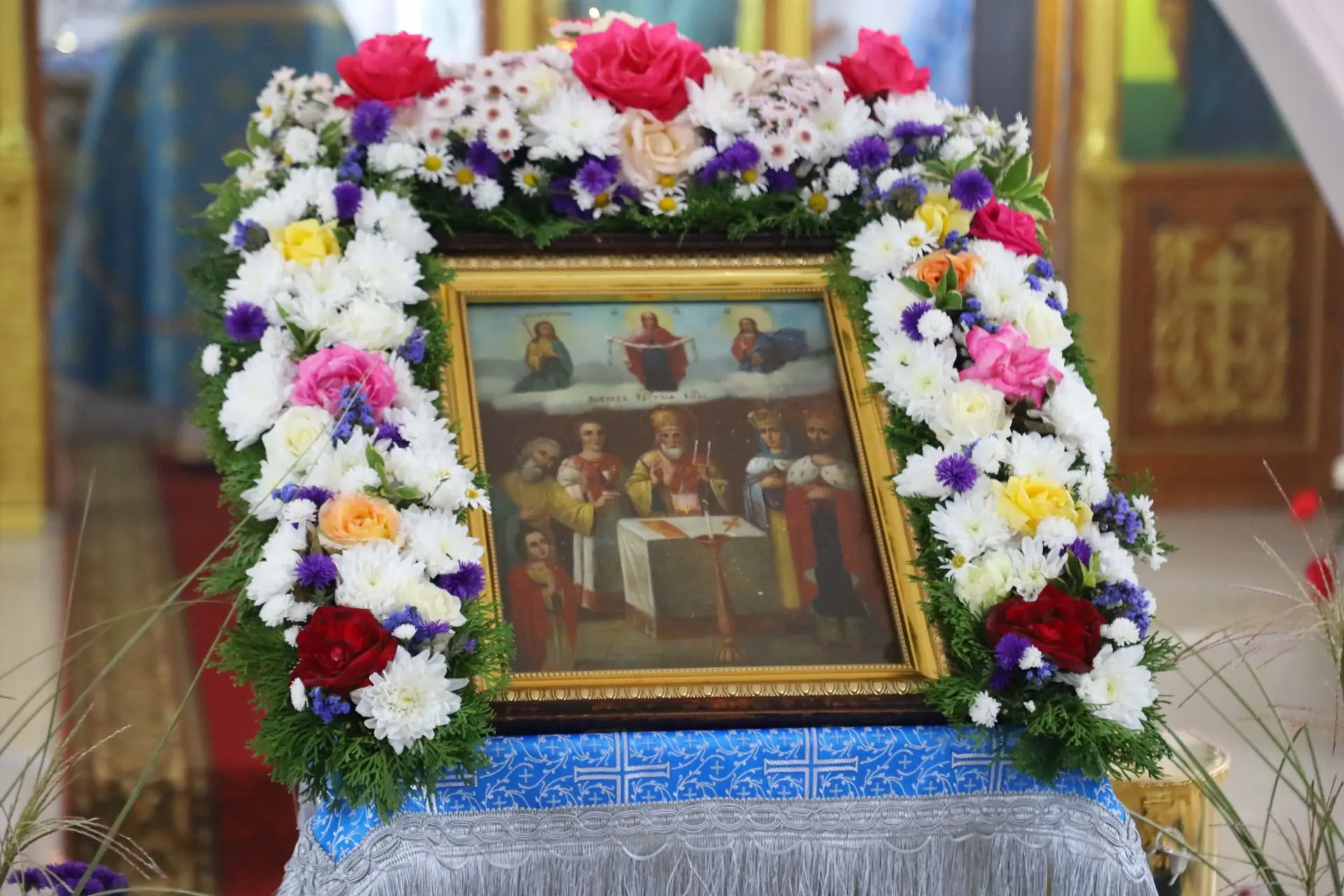 В храме Святых Апостолов Петра и Павла станицы Брюховецкой прошло праздничное богослужение