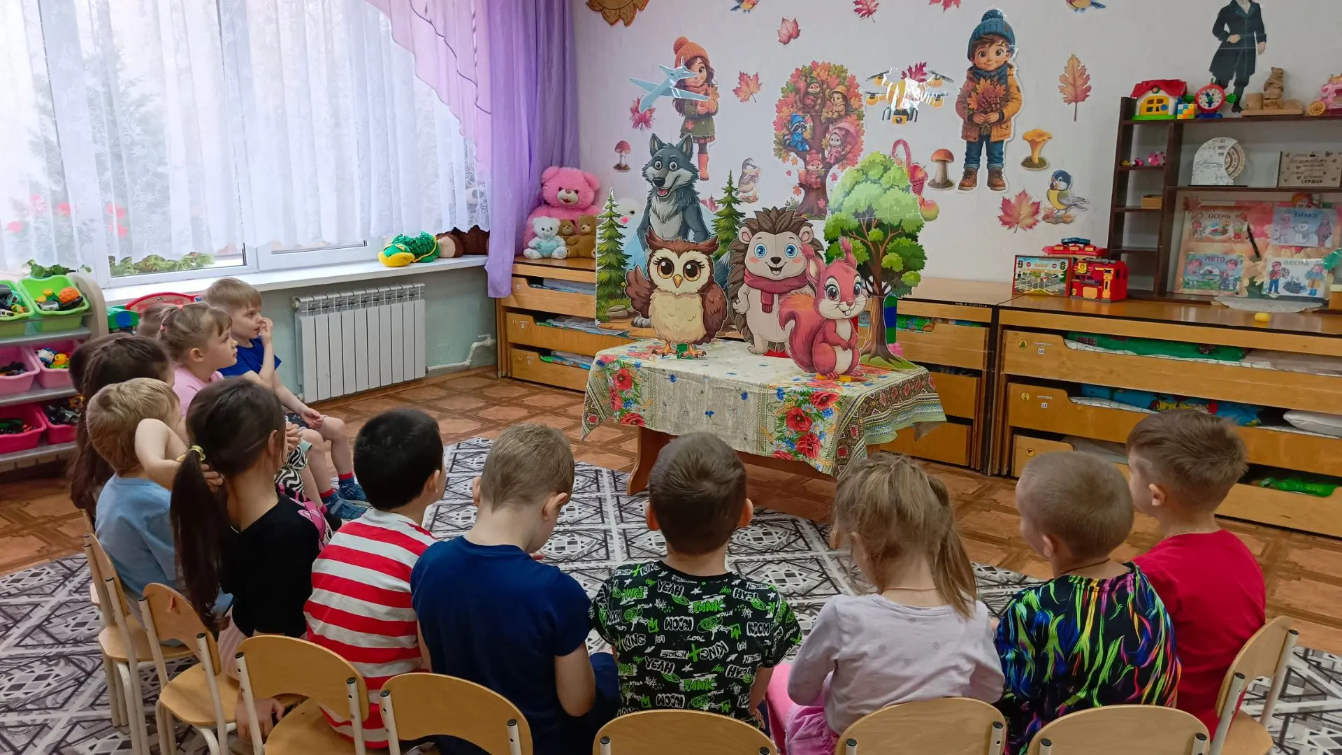 Сегодня в подготовительной группе «Б» прошло  занятие «Смотрим сказку и учимся быть в б...