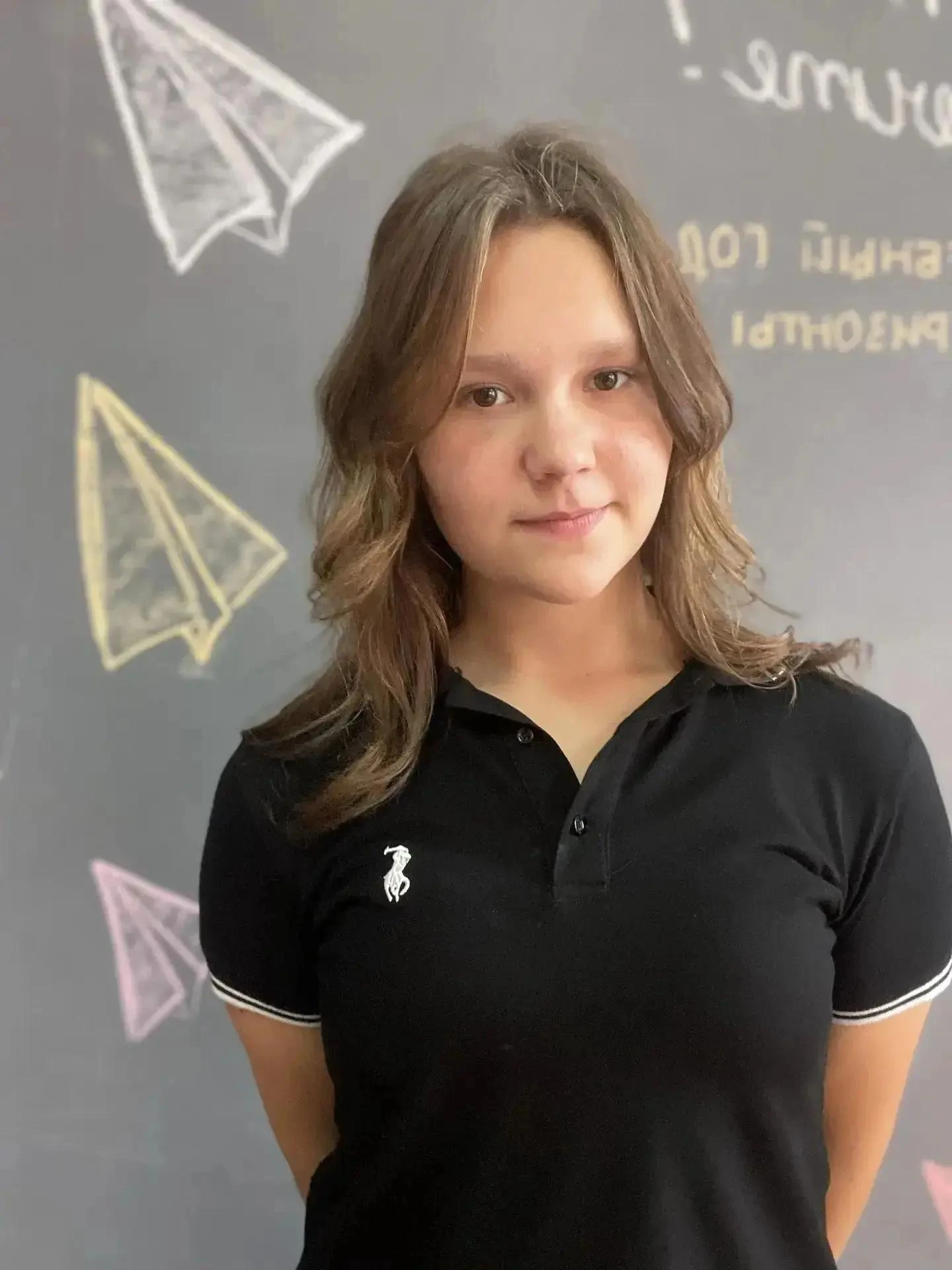 Привет всем! Я Глинкина Лиза, ученица  9 В класса. Моя главная задача – быть вашим голо...