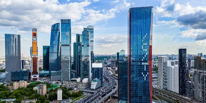 Только петербуржцы смогут купить квартиру в Москве... Продав жильё в родном городе!