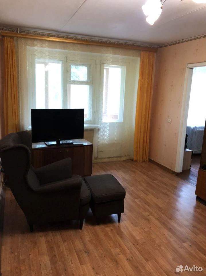 Сдам без посредников: 2-комнатная квартира, 45.6м²