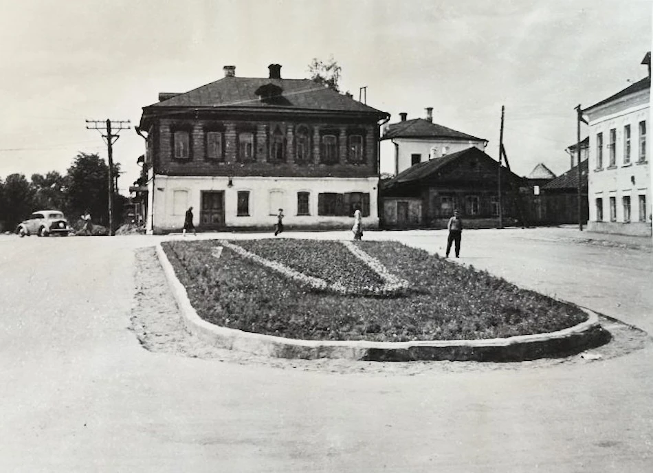 Улица Пушкина. 1949 год. Фото И. Озёрского.
