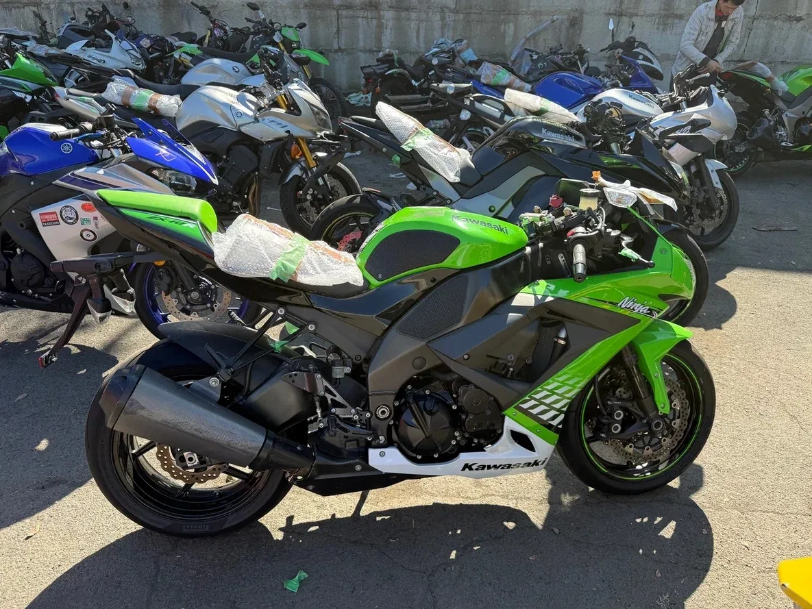 ZX10R
