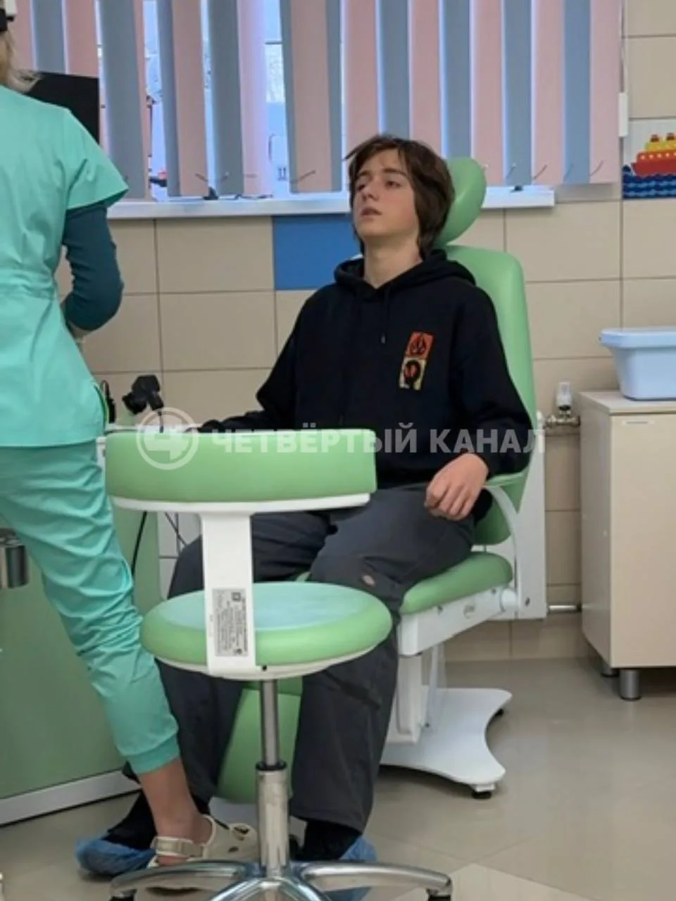 «До сих пор лечим голову и нервы»: подросток, избитый лыжником на Уктусе, продолжает ре...