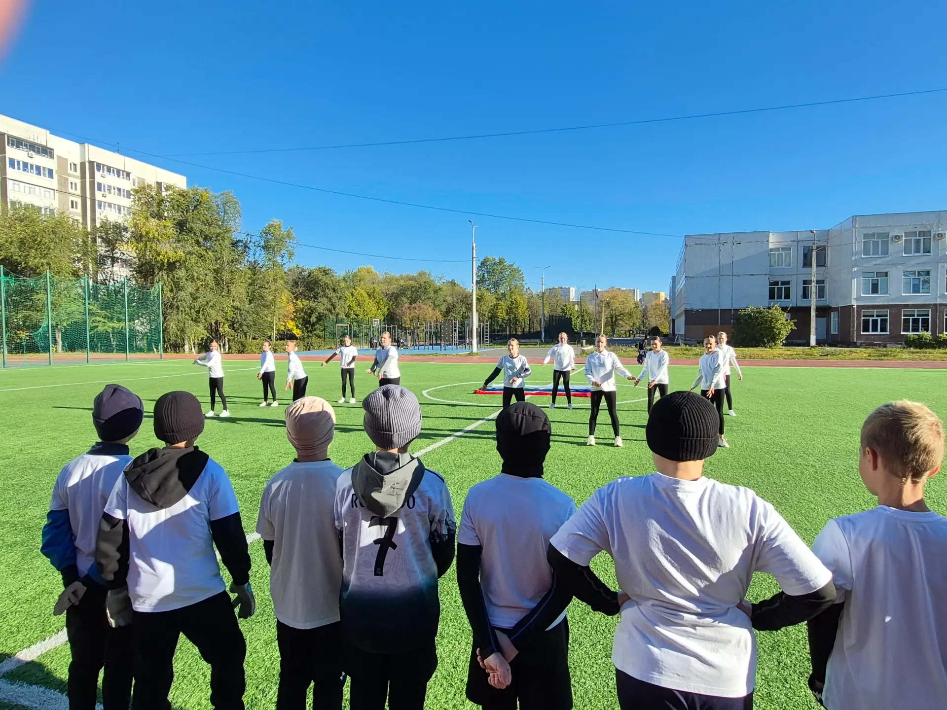 ⚽ Ученики нашей школы провели каникулы активно и приняли участие в городском турнире по...