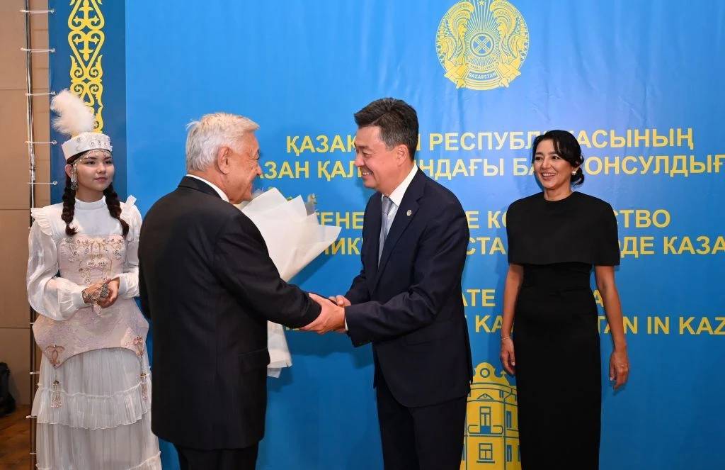 🏛️ В КАЗАНИ СОСТОЯЛСЯ ПРИЁМ ПО СЛУЧАЮ ДНЯ РЕСПУБЛИКИ КАЗАХСТАН