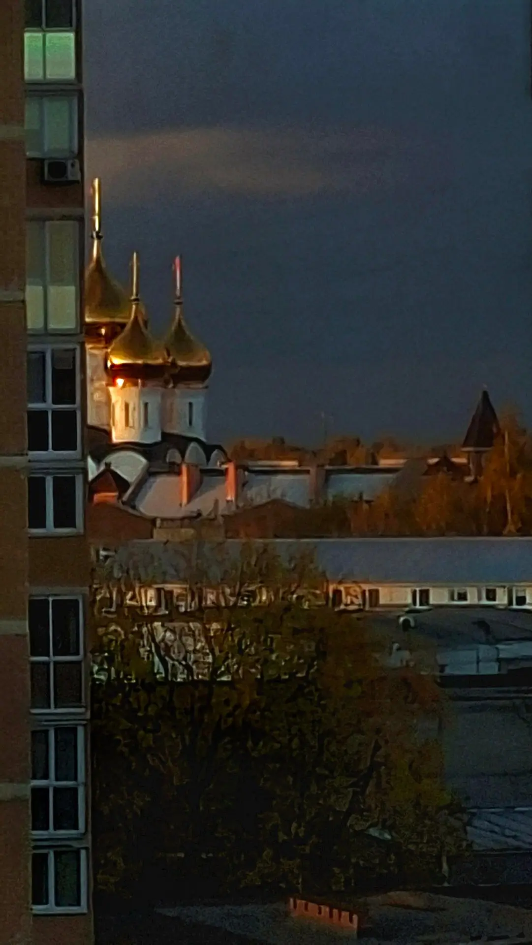Красивая осень в городе