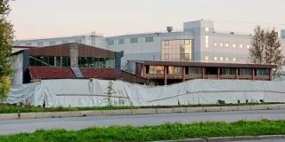 Суд больше не требует сноса ресторана-самостроя на проспекте Большевиков